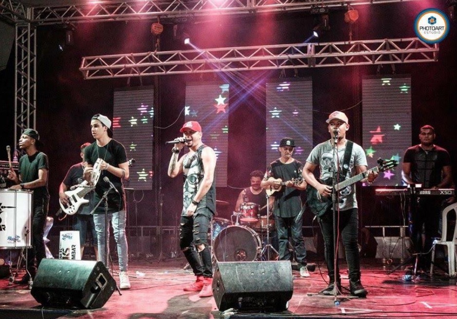 Amor eu vou dormir agita o sábado no Centro de Manaus