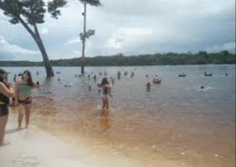Visa Manaus faz blitz em balneários e flutuantes