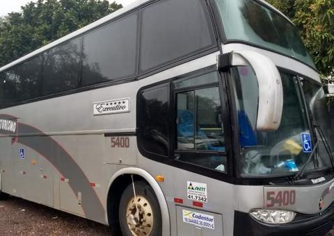 PRF apreende mais de 550 quilos de crack e cocaína em ônibus de excursão religiosa