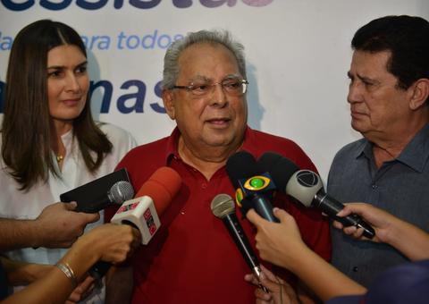 Amazonino Mendes destaca capacidade das mulheres em convenção do PP