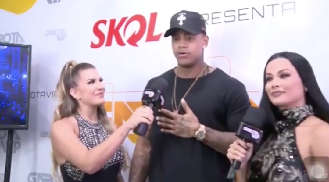  Após término, Léo Santana e Lorena Improta se reencontram e têm DR em Manaus