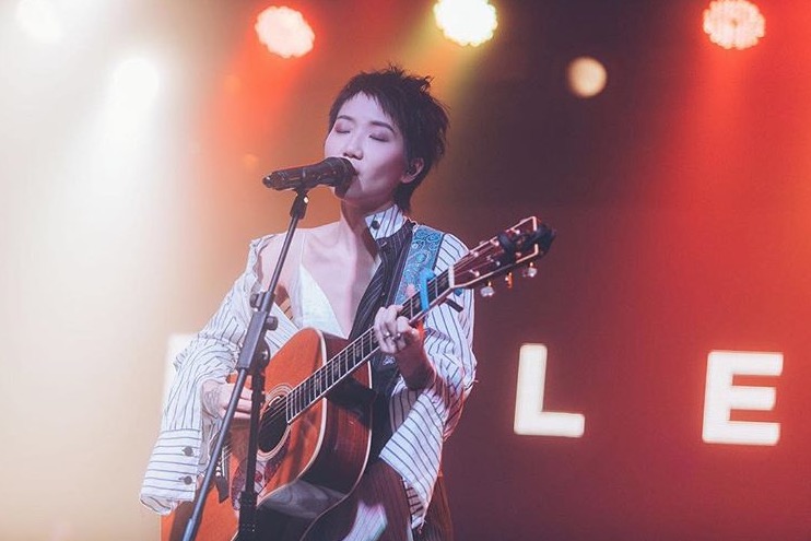 Cantora Ellen Loo é encontrada morta aos 32 anos