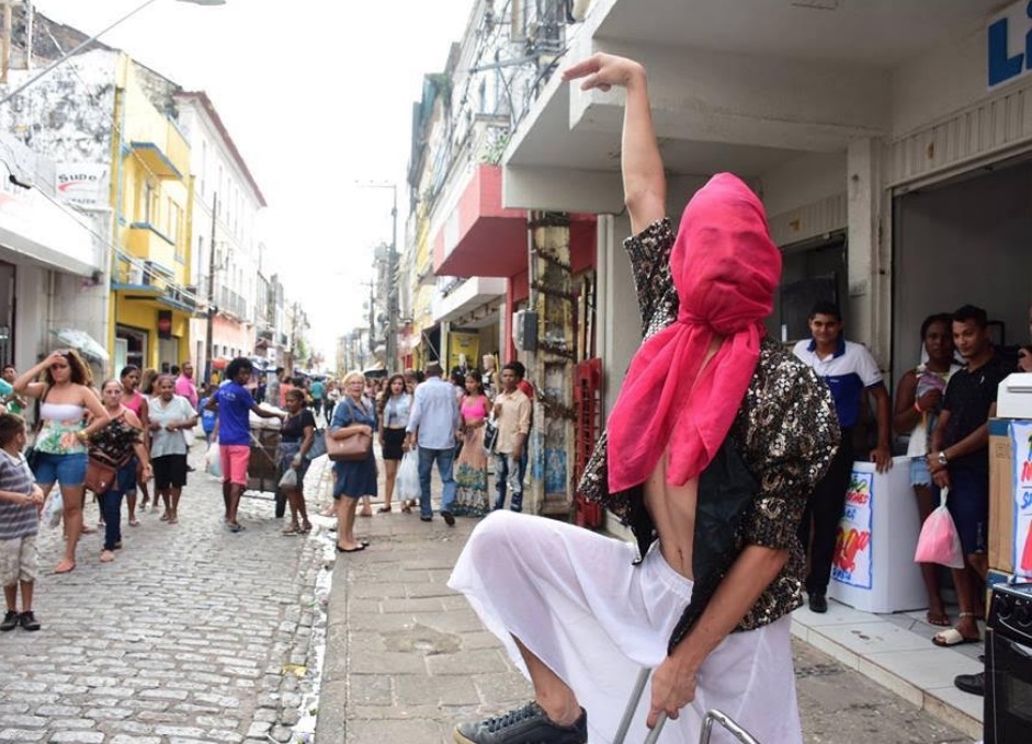 Sesc AM apresenta (In)Visibilidade e a A Mulher do Fim do Mundo