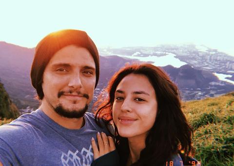  Bruno Gissoni revela que Yanna Lavigne o pediu em casamento