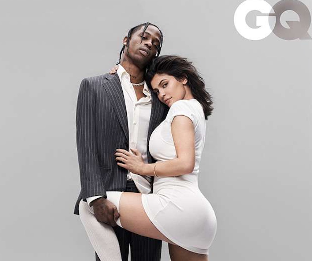 Kylie Jenner aparece como 'Virgem Maria' em clipe de namorado, Travis Scott