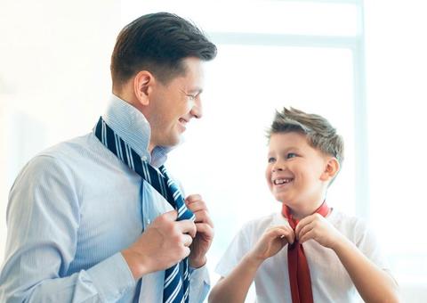 Timboca faz homenagem aos pais com muito samba e pagode