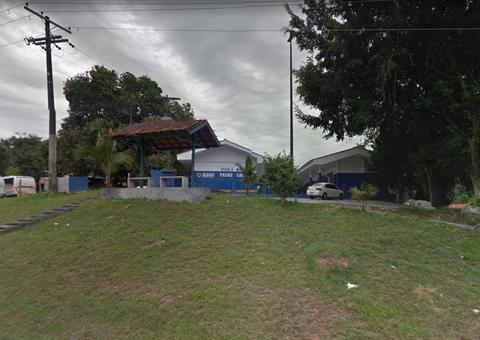 Com máscaras infantis, homens invadem e assaltam escola na BR-174