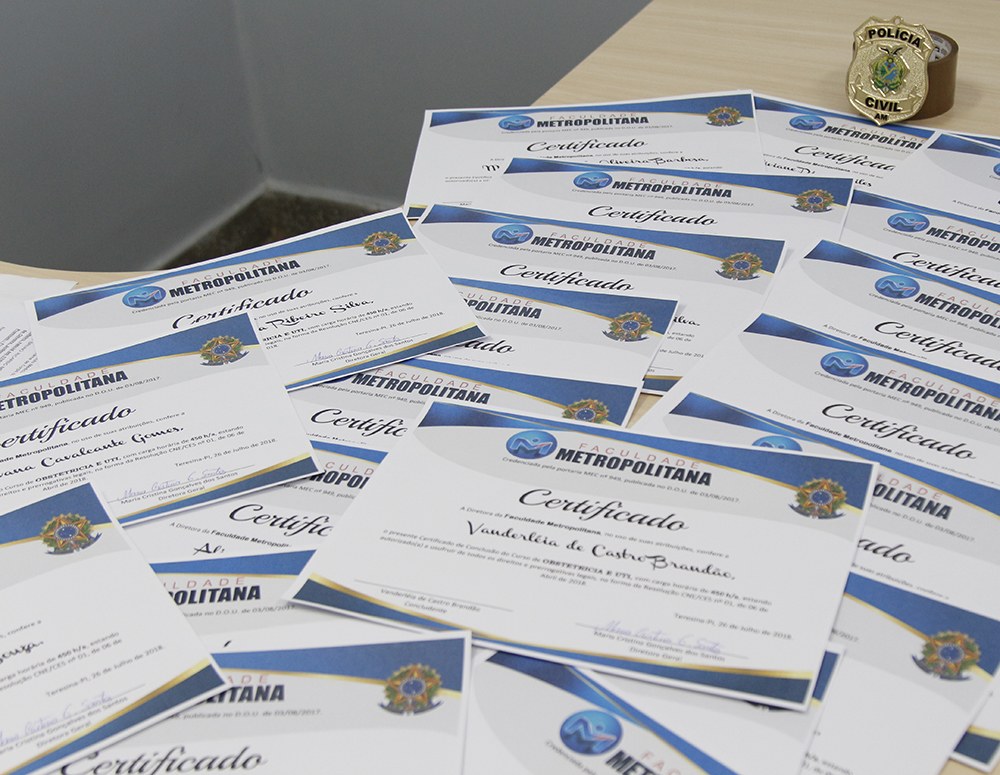 Suspeito de vender certificados falsos é preso em Manaus