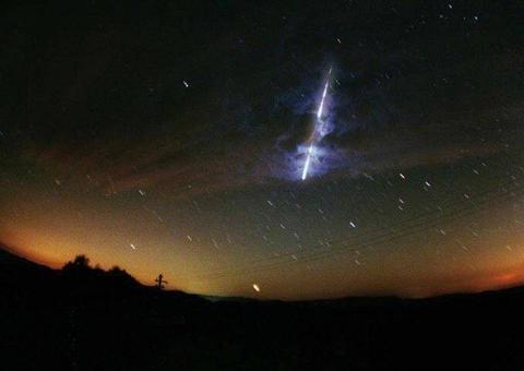  Chuva de meteoros com Lua nova promete espetáculo nos céus