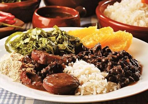 Feijoada beneficente do NACER ocorre neste sábado