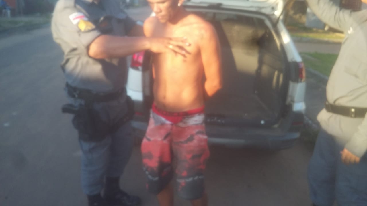 No Amazonas, homem suspeito de matar colega com facada no pescoço é preso 