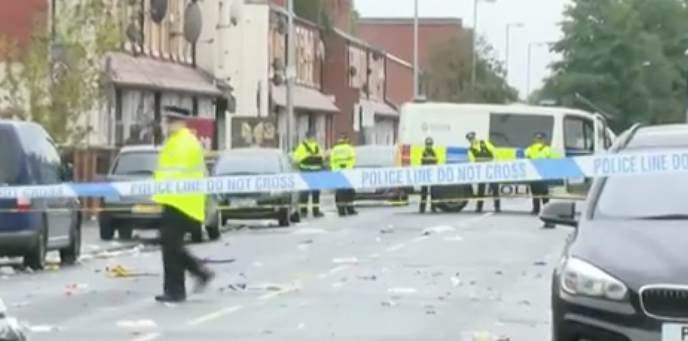 Dez pessoas ficam feridas em tiroteio durante carnaval na Inglaterra