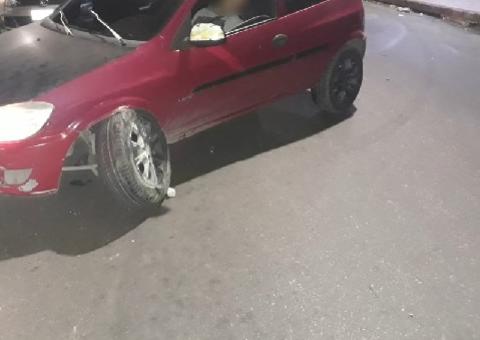 Homem é morto a tiros enquanto dirigia em avenida de Manaus