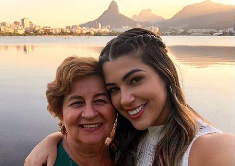Vivian Amorim presta homenagem emocionante à mãe no Dia dos Pais 