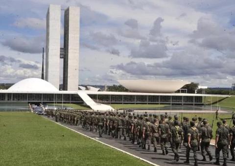 Candidaturas de militares dobram em quatro anos