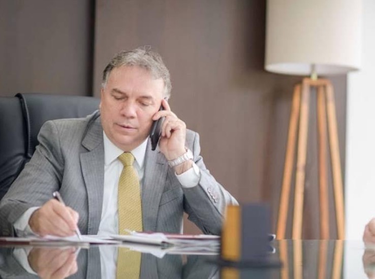 Advogado fala dos desafios da carreira aos novos profissionais