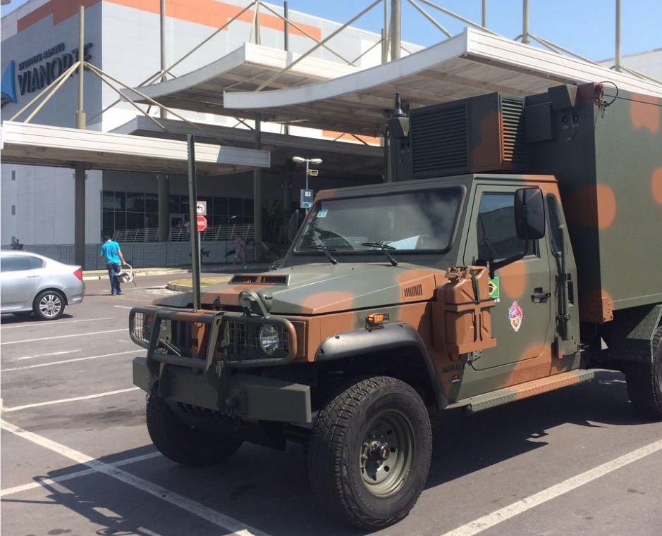 Exposição celebra Dia do Soldado em Manaus