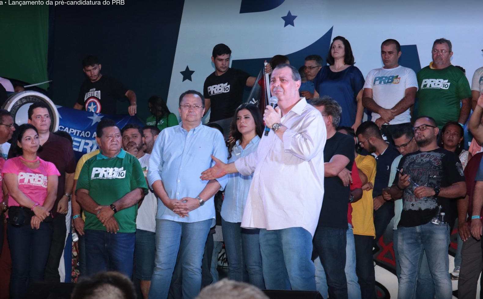 Propaganda eleitoral antecipada e paga gera denuncia contra Silas Câmara e Omar Aziz 