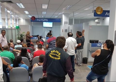 Agência Bancária de Manaus é multada por descumprimento da Lei da Fila 