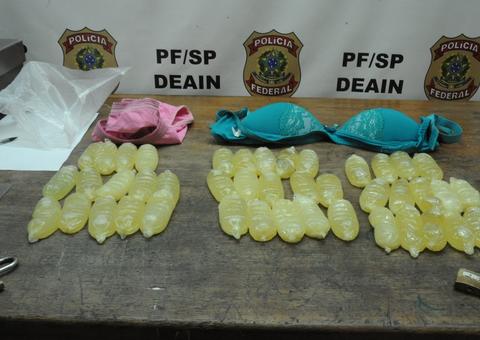 Mulheres são presas com cocaína na roupa íntima