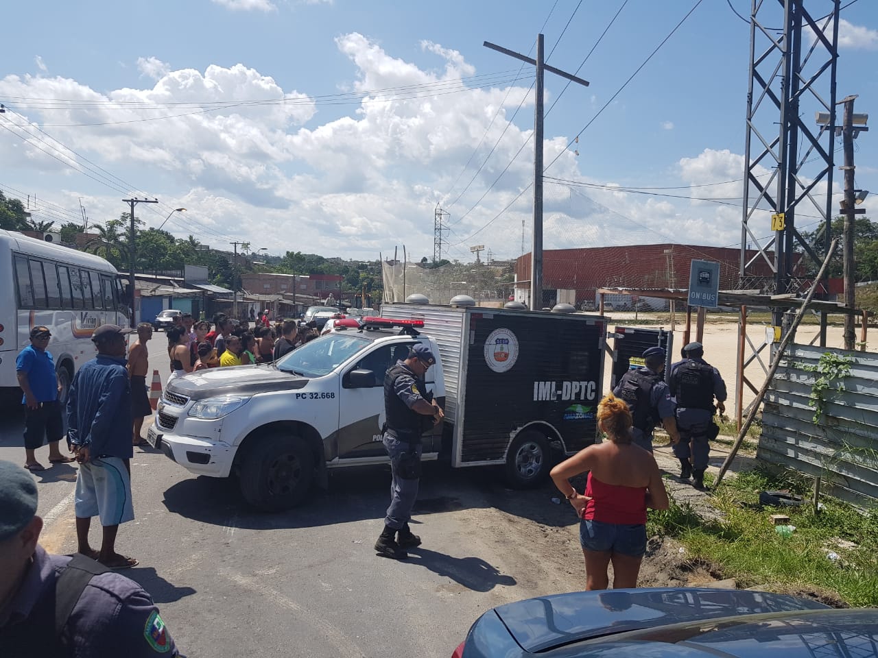 Homem desaparecido é encontrado esquartejado em mata de Manaus