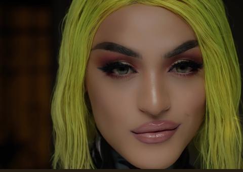 Pabllo Vittar divulga novo clipe e é assunto mais comentado no Twitter