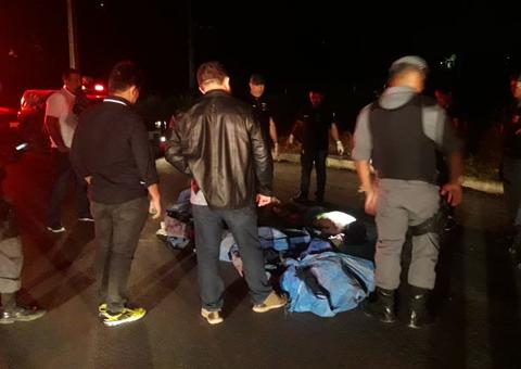 Torturado e morto a terçadadas, corpo de homem é encontrado na Av. das Flores 