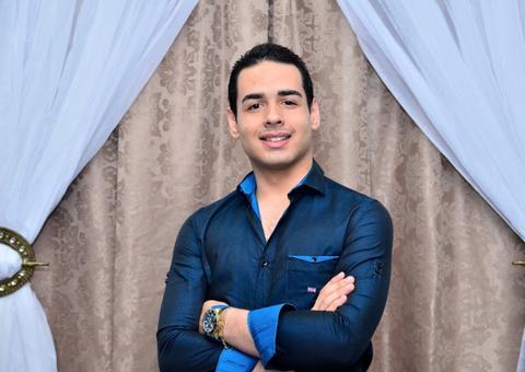 Cantor Hanno lança primeiro CD da carreira em Manaus