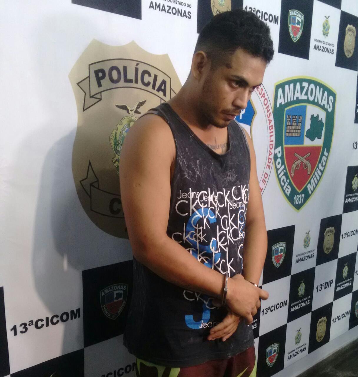 Homem compra celular roubado e é preso por chantagear vítima com fotos íntimas em Manaus