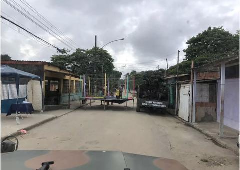 Exército investiga uso de brinquedos como barreiras do tráfico