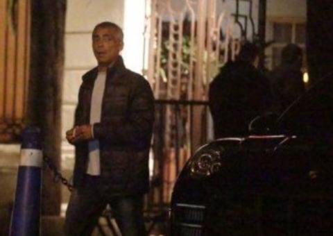 Justiça apreende mais um carro de luxo de Romário avaliado em R$ 350 mil