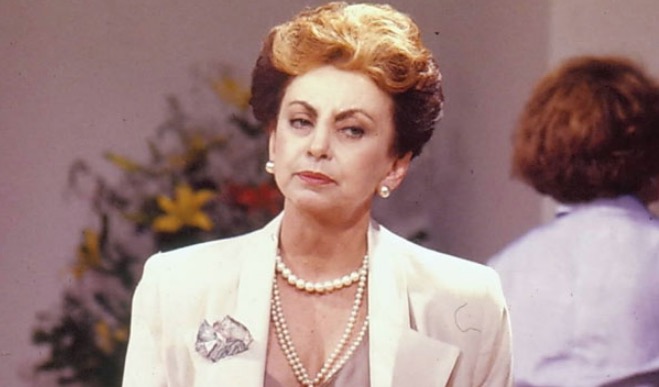 Beatriz Segall está internada em estado grave em São Paulo  