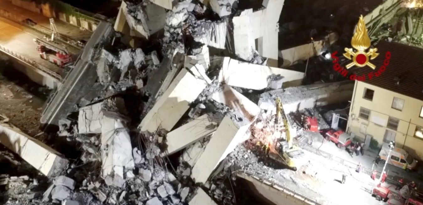 Família é encontrada morta sob destroços de ponte na Itália