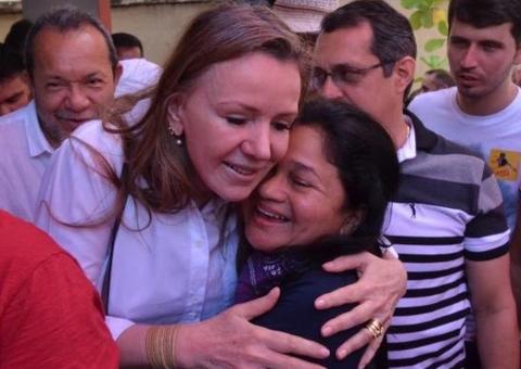 Vanessa Grazziotin inicia campanha rumo à reeleição