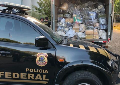 Mais de 4 toneladas de drogas são incineradas pela Polícia Federal em Manaus