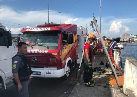 Após briga, homem joga esposa de barranco de 8 metros em Manaus