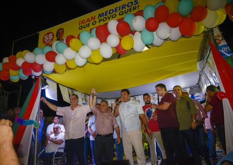 Em Coari, Omar e Bisneto apresentam propostas do plano de governo