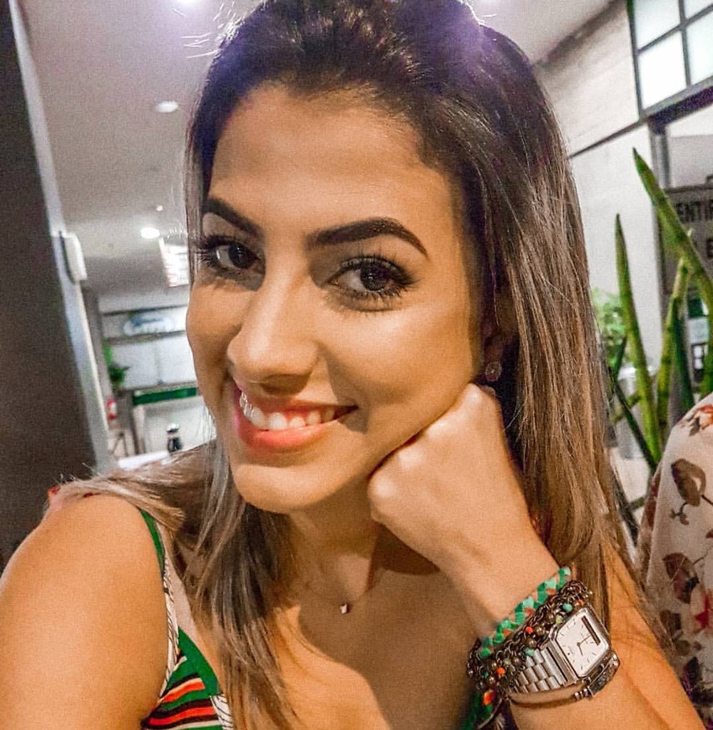 Jovem é morta ao buscar bolo de aniversário de mãe e irmã