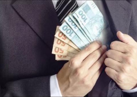 Ex-deputado é condenado por lavagem de dinheiro