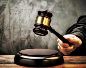  Volta a censura: Juízes do TRE encontram dificuldade em separar propaganda de informação