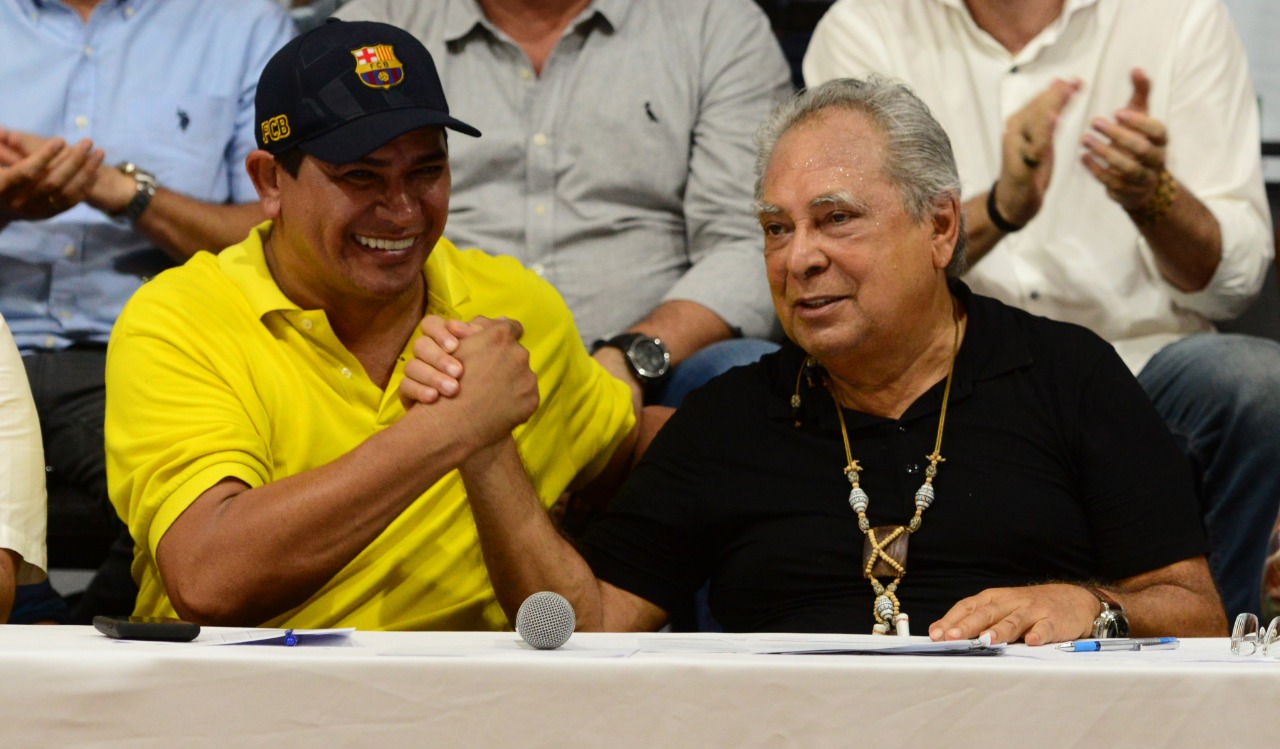 Prefeito de Parintins Bi Garcia declara apoio a Amazonino Mendes