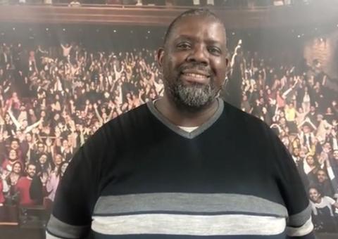 Cantor Péricles é internado e passa por cirurgia 