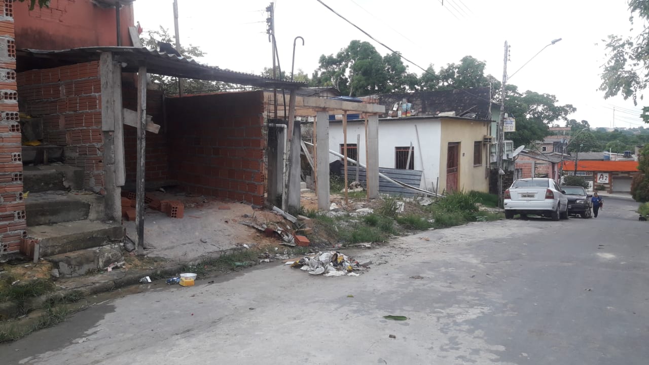 Vendedor é assassinado a facadas durante assalto em Manaus