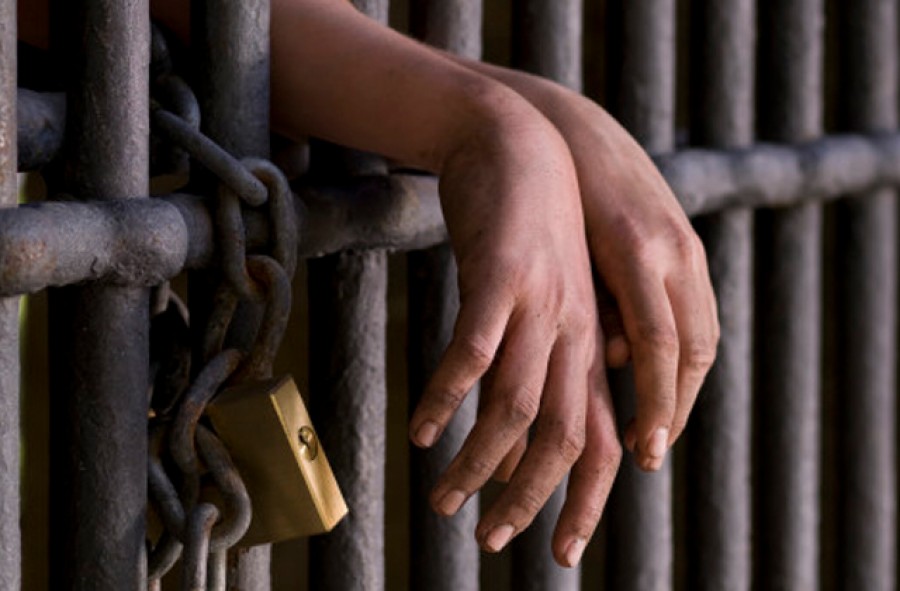 DPE consegue liberdade para acusado preso indevidamente em Manaus