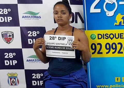Mulher é presa e dois adolescentes apreendidos suspeitos de vender drogas em Manaus
