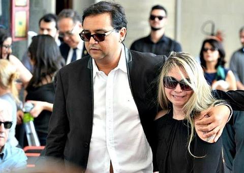 Record veta noiva de Marcelo Rezende em especial de um ano de morte