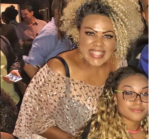 Deise, do Fat Family, passa mal e é internada na UTI