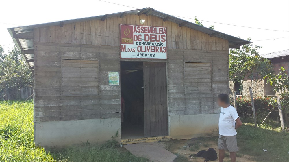 Atirador misterioso invade igreja e executa comerciante na frente de fiéis no Amazonas