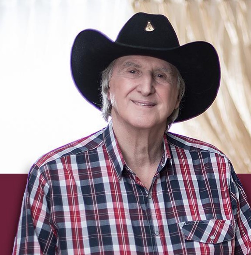 Sérgio Reis volta a ser internado 4 dias após ter recebido alta