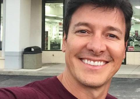 Rodrigo Faro vende apartamento em Miami por R$ 6 milhões e deixa cuecas de brinde